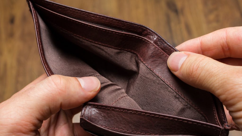 Where is income with economic growth